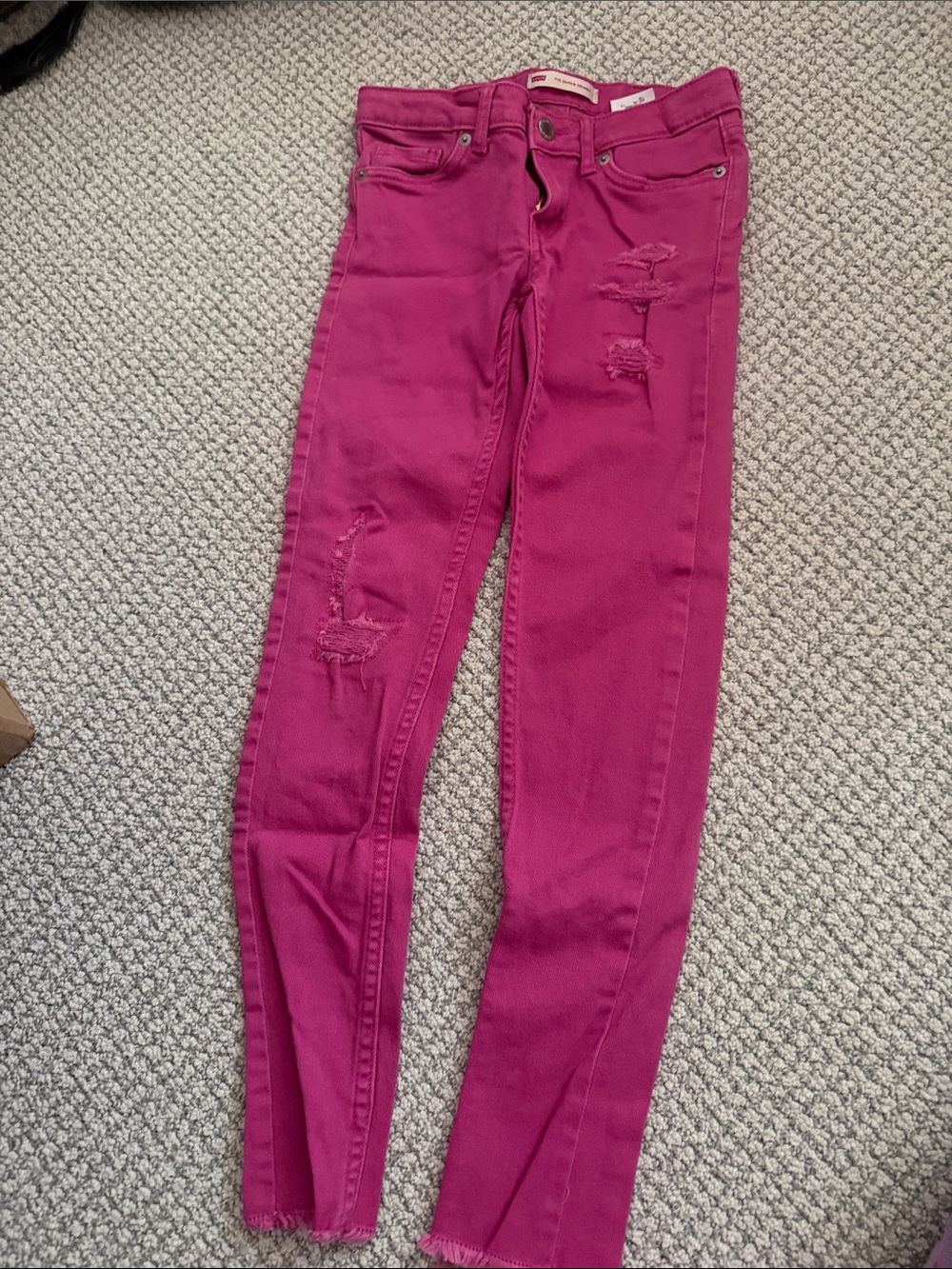 Levi's Fuchsia Skinny Jeans with Distressed Knees
